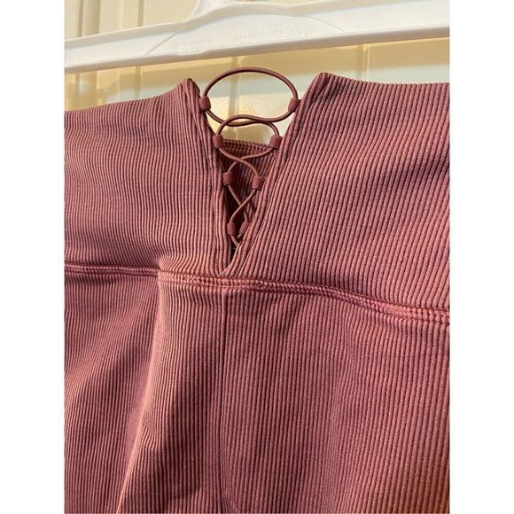 Fabletics Pink High Waisted Seamless Rib Legging - Size M - Picture 7 of 13
